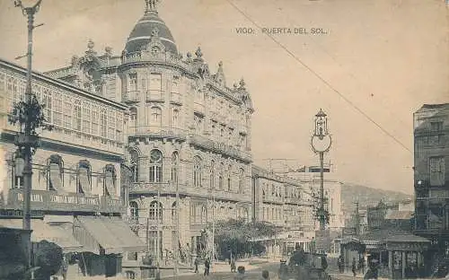 PC41363 Vigo. Puerta del Sol. Hauser und Menet. B. Hopkins