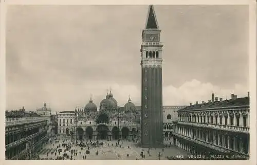 PC41359 Venedig. Piazza S. Rahmen. Fotocelere. RP