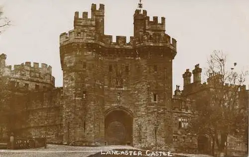 PC42040 Lancaster Castle. B. Hopkins