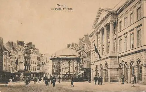 PC42714 Namur. La Place d Armes. Paket. Nr. 36