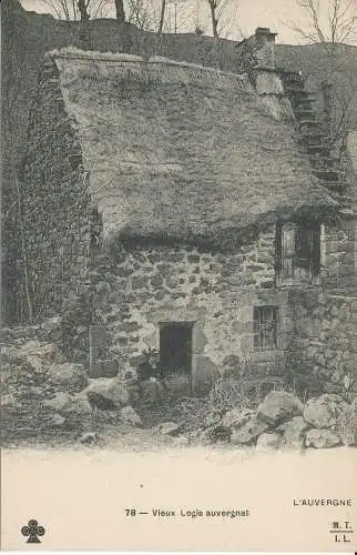 PC39457 Vieux Logis Auvergnat. L Auvergne. Nr. 78