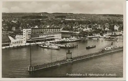 PC38643 Friedrichshafen a. B. Hafenbahnhof. Kosmos. RP. B. Hopkins