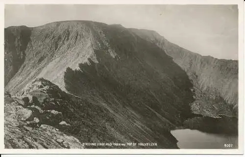 PC45106 Schrittkante. Red Tarn und Top of Hellvellyn. Abraham. Nr. 4007. RP