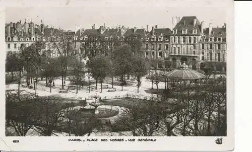 PC40855 Paris. Place des Vosges. Allgemeine Ansicht. B. Hopkins