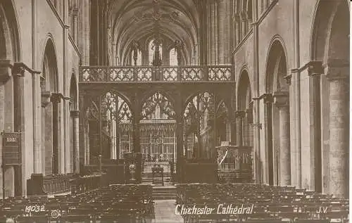 PC45048 Chichester-Kathedrale. Valentine XL. Nr. 14032. B. Hopkins