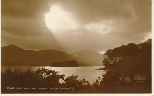 PC44691 Wildes Wetter. Derwentwater. Judges Ltd. Nr. 16440