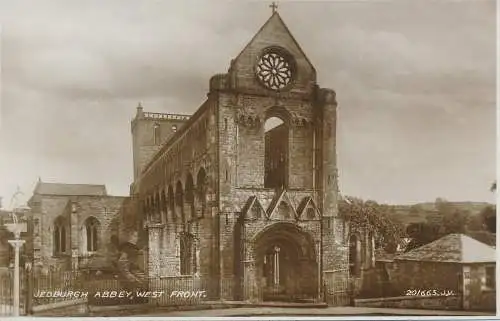 PC45874 Jedburgh Abbey. Westfront. Valentinstag. Nr. 201665. RP