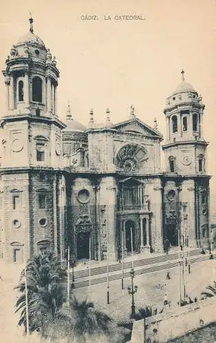 PC46159 Cadiz. Die Kathedrale. Hauser und Menet