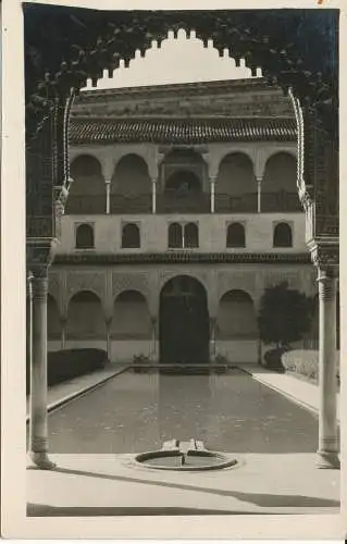 PC47215 Granada. Alhambra. Pool