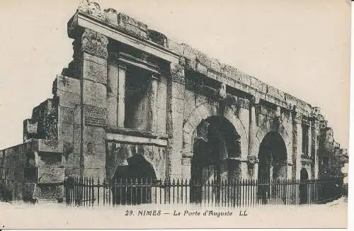 PC47027 Nimes. Das Augustustor. Levy und Neurdein vereint. Nr. 29