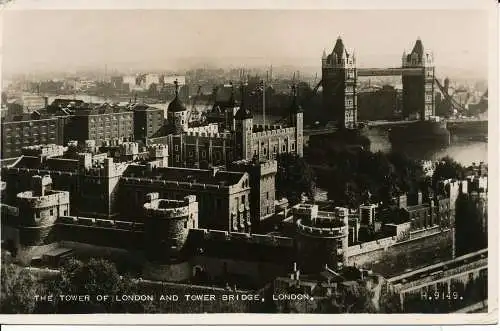 PC00051 Tower of London. Turmbrücke. 1957. RP