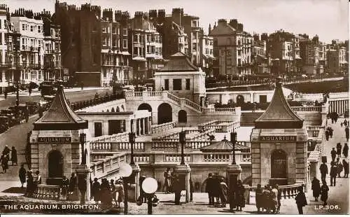 PC00049 Aquarium. Brighton. 1948. RP