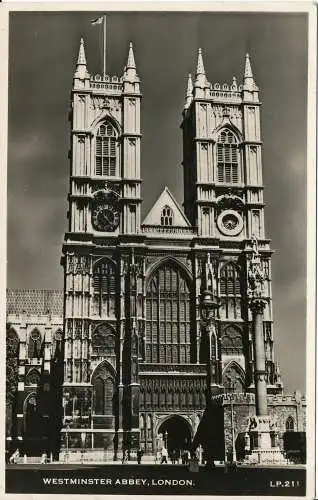 PC00108 Westminster Abbey. London. 1954. RP