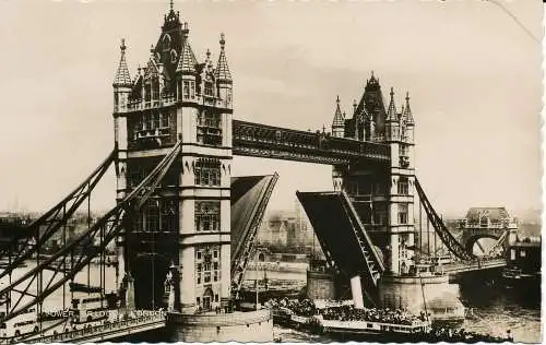 PC00059 Tower Bridge. London. 1960. RP