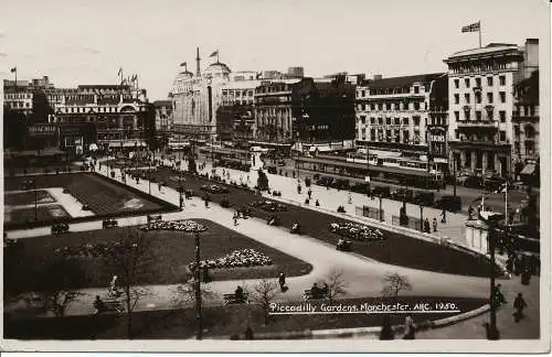 PC00383 Piccadilly Gardens. Manchester. 1935