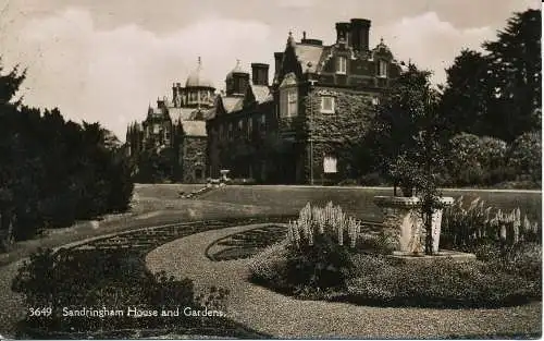 PC00290 Sandringham House and Gardens. 1939