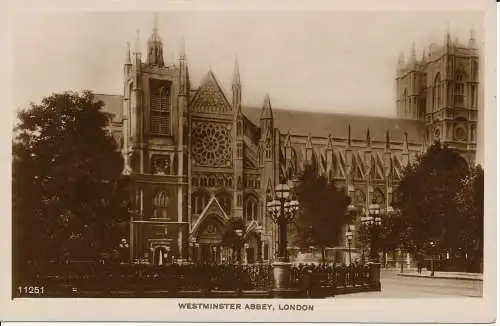 PC01044 Westminster Abbey. London. RP