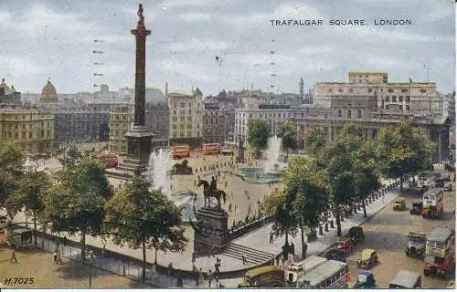 PC02477 Trafalgar Square. London. 1952. Valentinstag