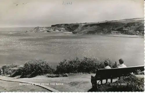 PC03482 Runswick Bay von der Bank. Valentinstag. RP