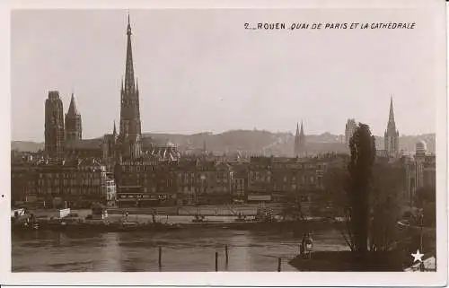 PC03092 Rouen. Quai de Paris und die Kathedrale