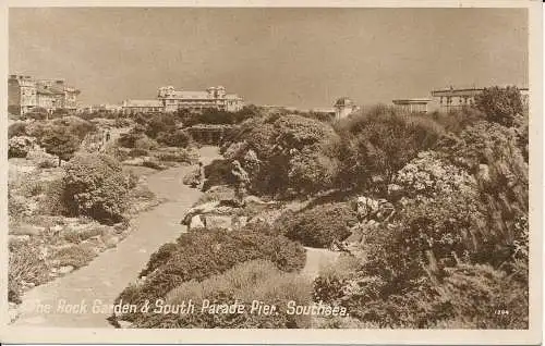 PC02424 Rock Garden und South Parade Pier. Südsee. Englische Serie