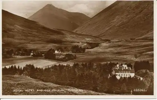 PC02569 Royal Hotel und Ben Douran. Tyndrum. Valentinstag. RP