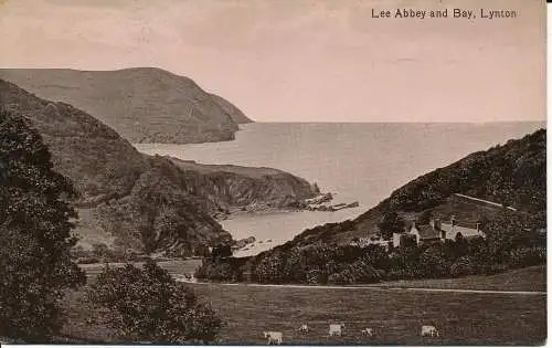 PC02161 Lee Abbey and Bay. Lynton. Valentinstag