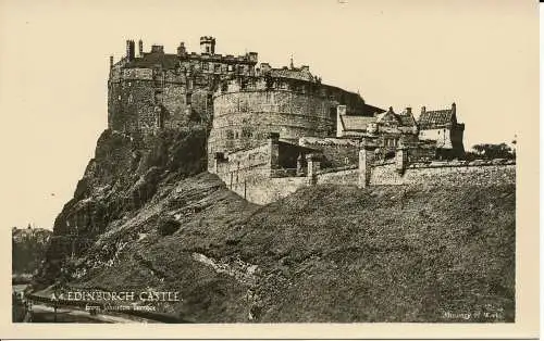 PC01584 Edinburgh Castle. RP