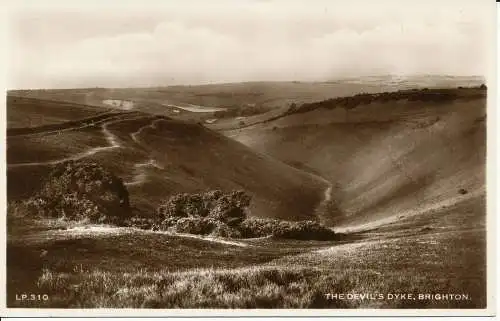 PC03758 Devils Dyke. Brighton. RP