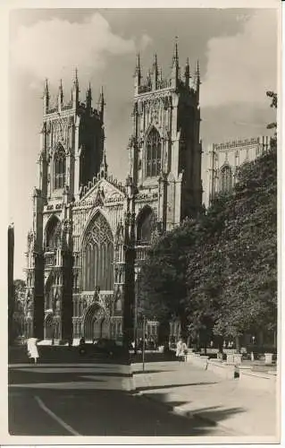 PC03669 Westfront. York Minster