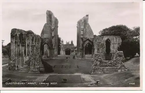 PC03679 Glastonbury Abbey. Blick nach Westen. RP