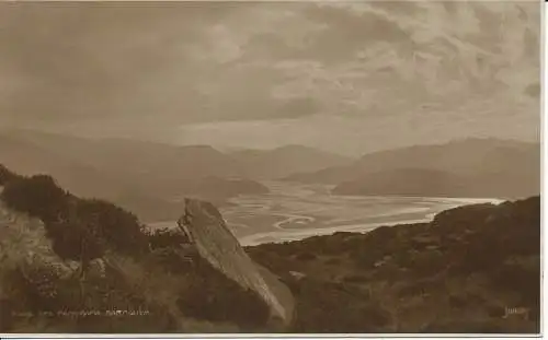 PC01599 Das Panorama. Barmouth. Richter 2000