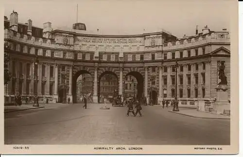 PC03959 Admiralty Arch. London. Rotationsfoto. RP