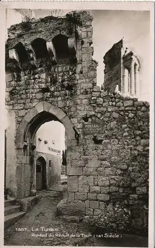 PC03145 La Turbie. Portal des Turmreduit. Der Storch