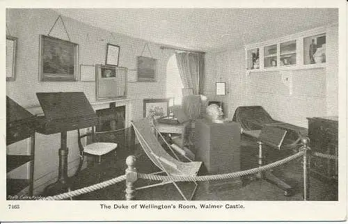 PC02242 Duke of Wellingtons Room. Walmer Castle. Wellington Serie