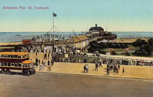 PC02342 Britannia Pier. Gt. Yarmouth