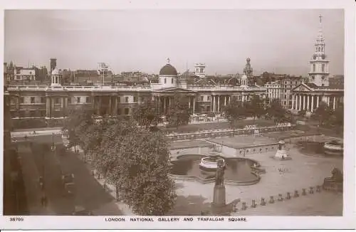 PC03912 London. Nationalgalerie. Trafalgar Square. C. Richter. RP