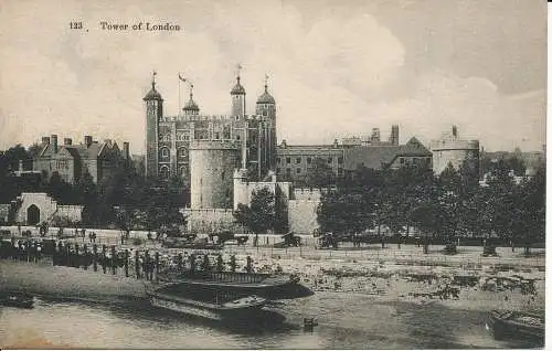 PC04141 Tower of London. Postkarte