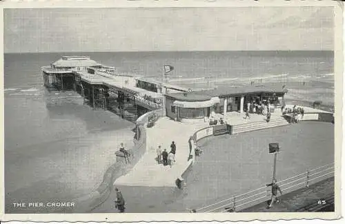 PC05852 Der Pier. Cromer. 1960