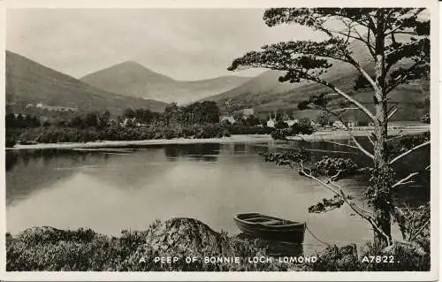 PC05164 Ein Blick auf Bonnie Loch Lomond. RP