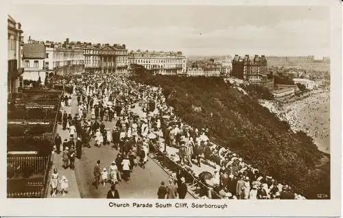 PC05849 Kirchenparade. South Cliff. Scarborough. RP