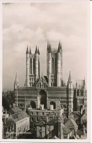 PC05060 Lincoln Cathedral. RP