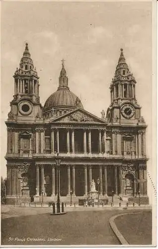 PC05766 St. Pauls Kathedrale. London