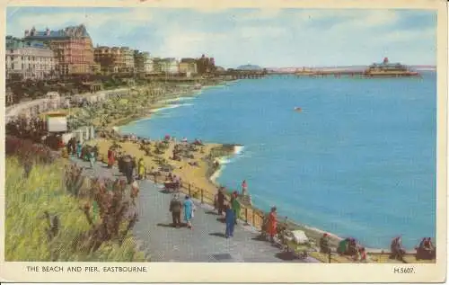 PC08771 The Beach and Pier. Eastbourne. Valentinstag. Valchrom. Nr. H.5607. 1956