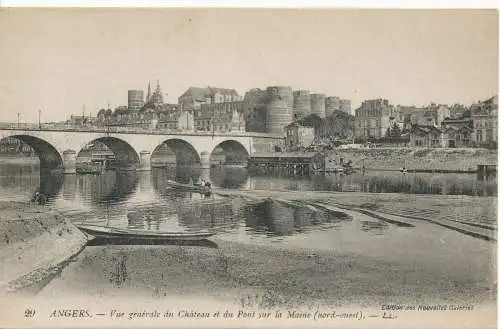 PC11266 Angers. Allgemeine Ansicht des Schlosses und der Brücke über Maine. LL. Levy Fils.