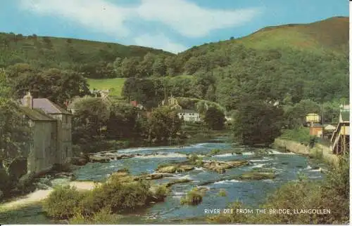 PC07064 River Dee von der Brücke. Llangollen. Lachs. 1974