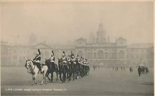 PC06284 London. Parade der Pferdewächter. Judges Ltd. Nr. L470