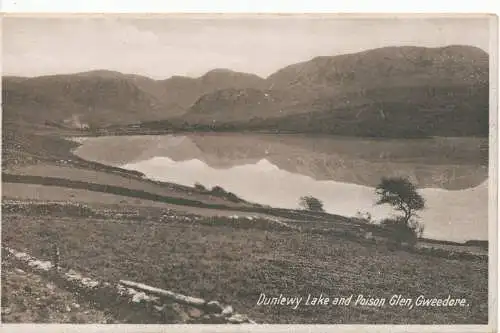 PC11582 Dunlewy Lake und Poison Glen. Gweedore. T. McBride