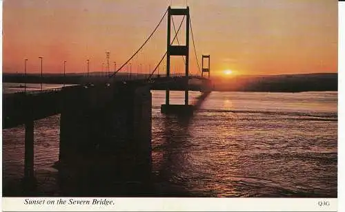 PC06055 Sonnenuntergang auf der Severn Bridge. H. Barton