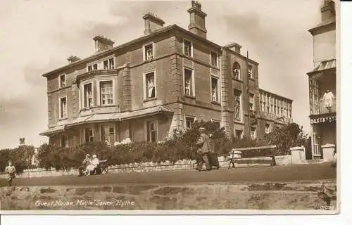 PC08011 Gästehaus. Moyle Tower. Hythe. Hall und Pursey. Nr. 12692